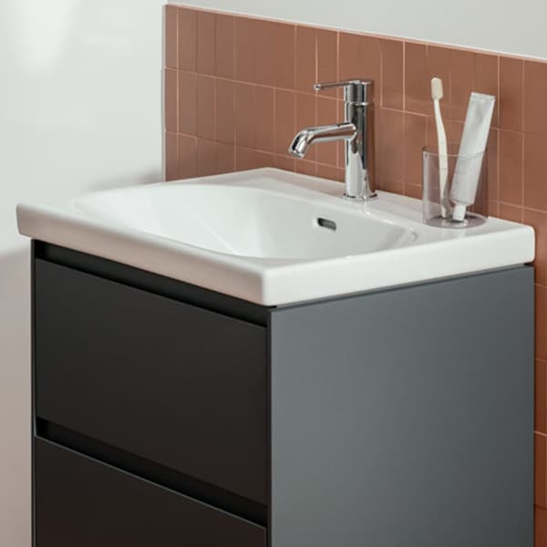 74ca8448-53b9-4324-b078-17de01c45283_Lavabo-konzolni-LAUFEN-LUA-500X460-1.jpg